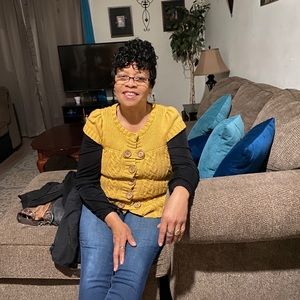 Meet your Posher, Brenda